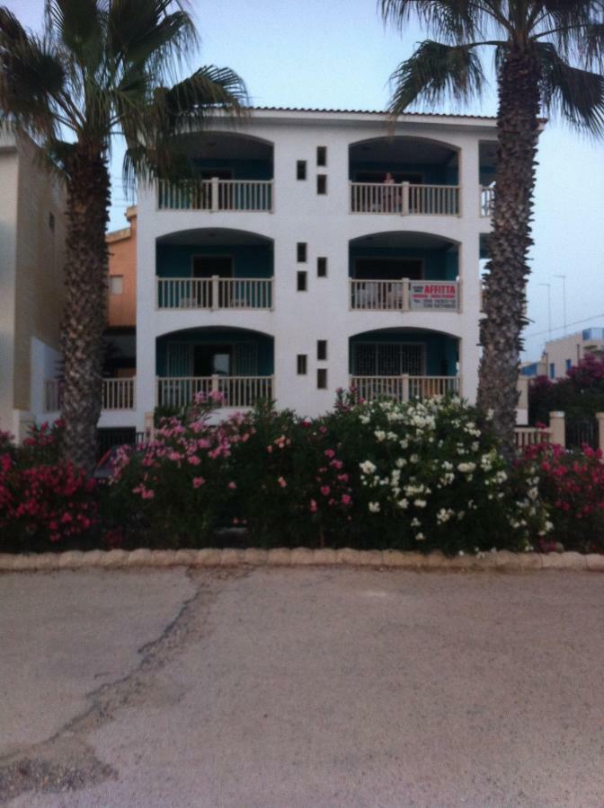 Edificio Cannizzo Scoglitti Exterior foto
