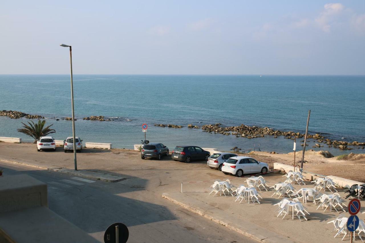 Edificio Cannizzo Scoglitti Exterior foto