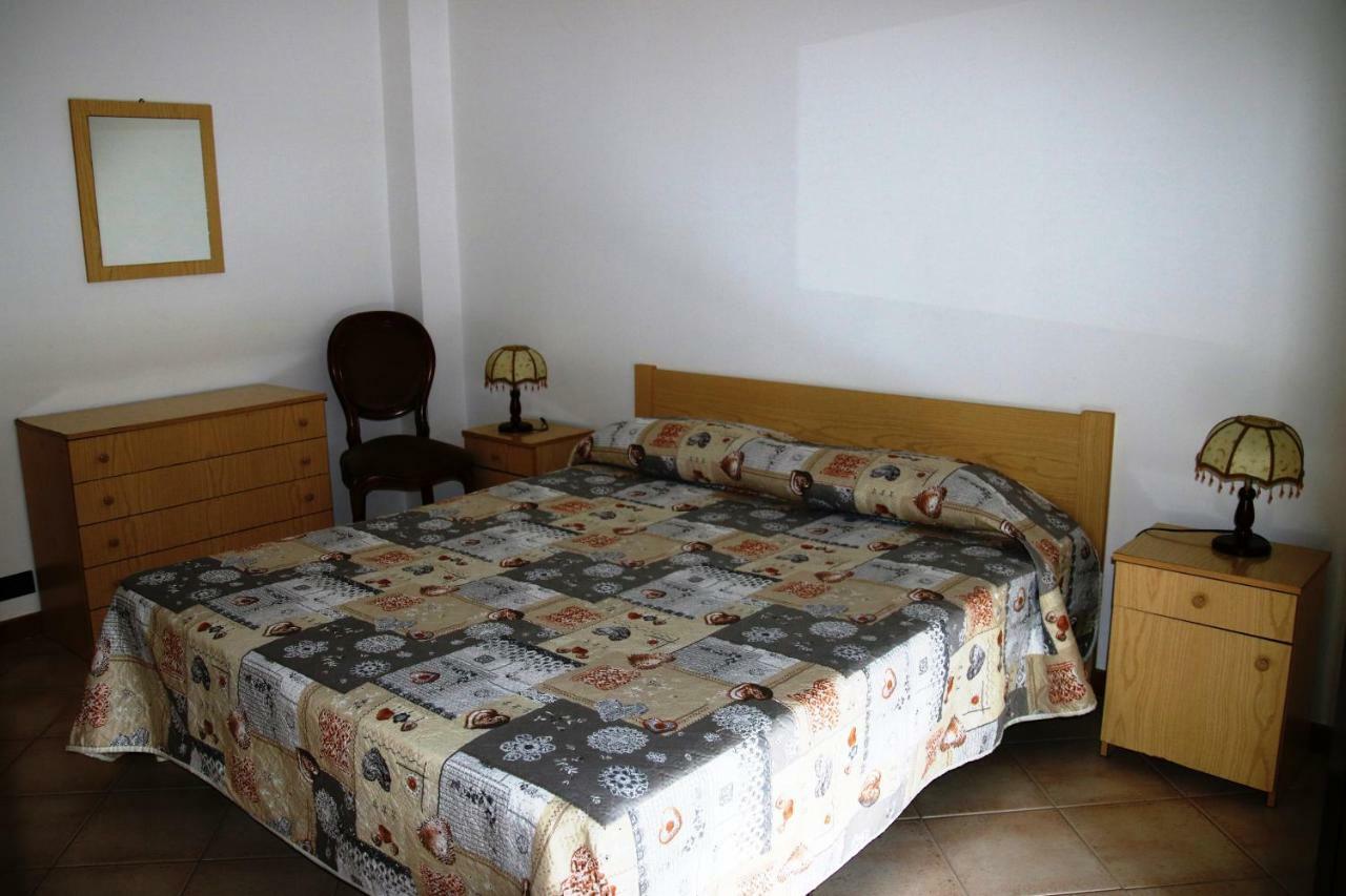 Edificio Cannizzo Scoglitti Exterior foto