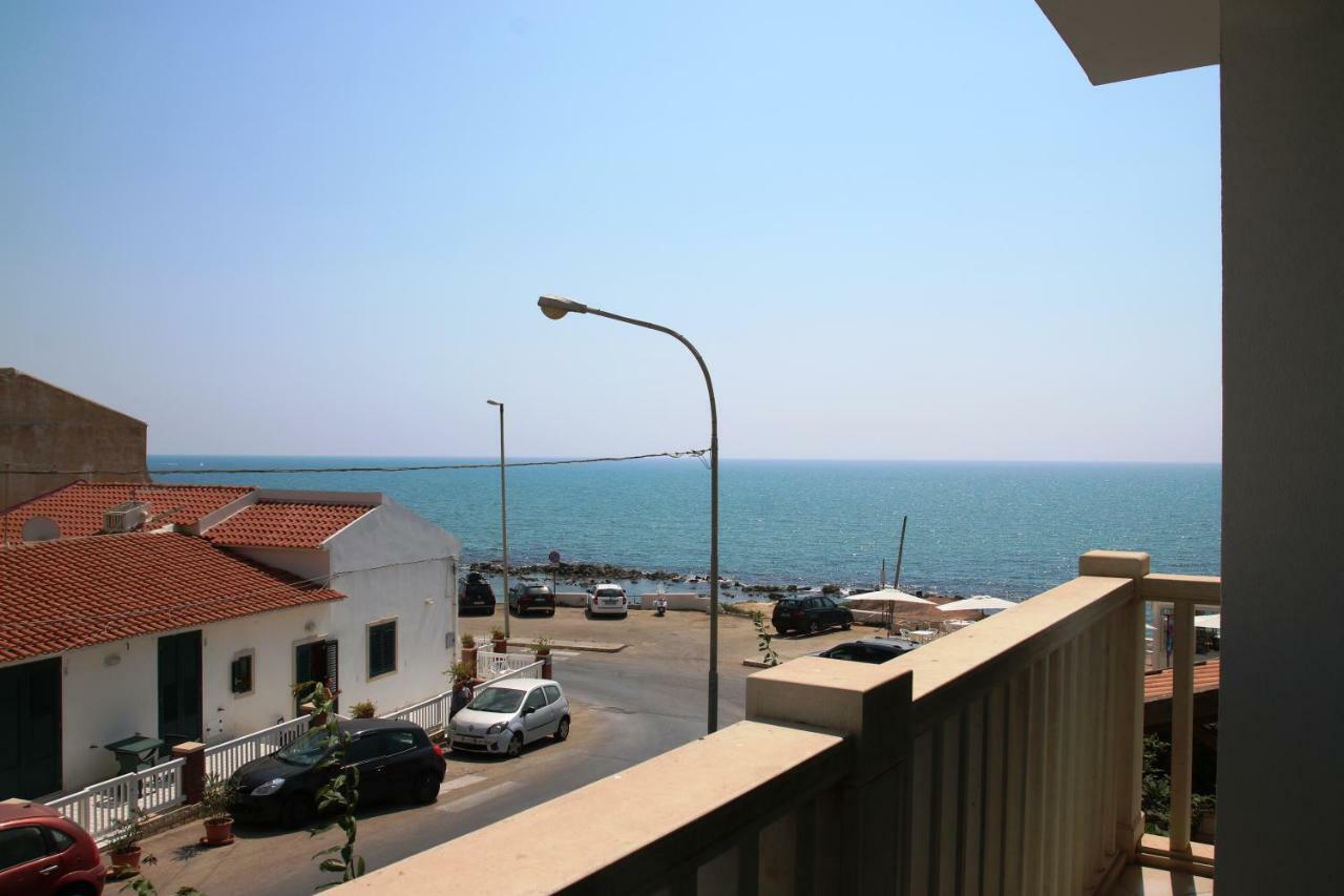 Edificio Cannizzo Scoglitti Exterior foto